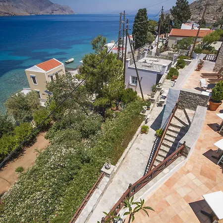 Emporio Ξενοδοχείο 4*